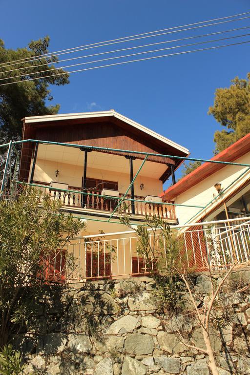 Villa In Moniatis 部屋 写真